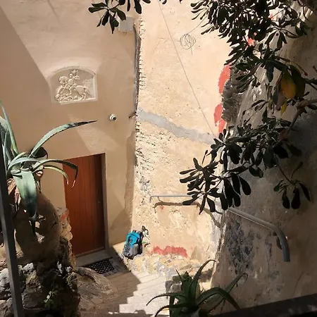 I Paradisi Di Nel Golfo Dei Poeti 度假居