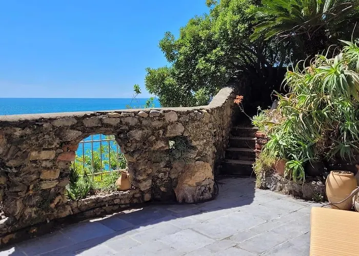 Hébergement de vacances I Paradisi Di Nel Golfo Dei Poeti *